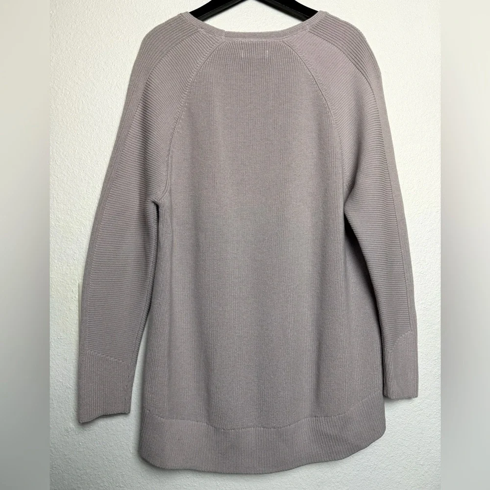 Athleta Hanover Lavender V-Neck Sweater Ribbed Hi-Low Large